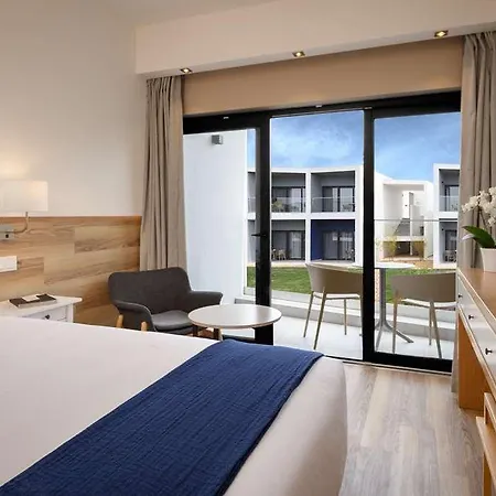 Tivoli Hotel *